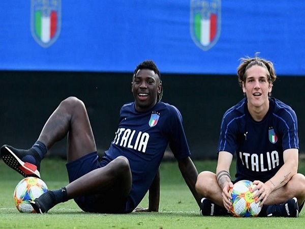 Mancini trừng phạt bộ đôi Zaniolo và Moise Kean