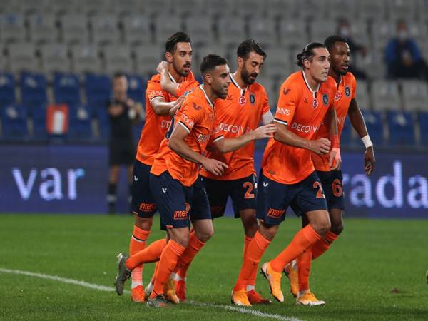 nhan-dinh-bong-da-istanbul-basaksehir-vs-trabzonspor-23h00-ngay-19-2