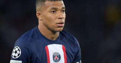 Tin PSG 10/10: Mbappe chỉ trích HLV của PSG bằng thông điệp ẩn ý?