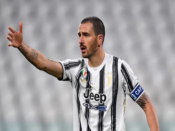 Leonardo Bonucci khởi kiện Juventus